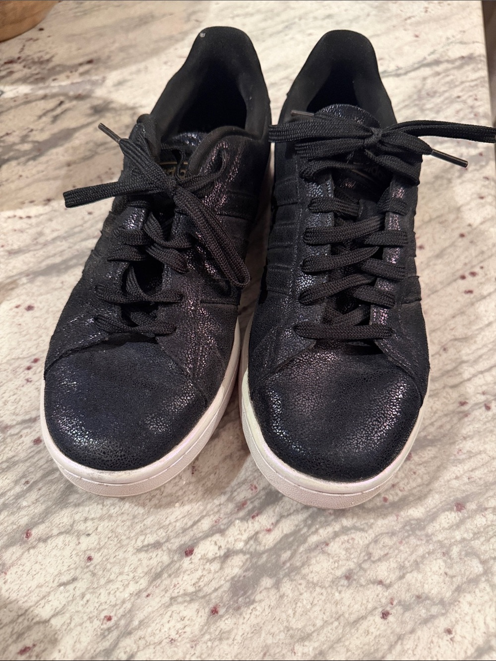 Adidas HWI28001 Iridescent Black Cloud-foam Comfort Sneakers SZ 9